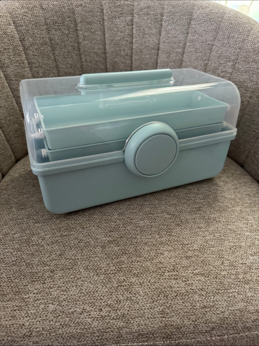 New Mint Plastic Multi-Compartment Cosmetic Storage Box with Clear Lid